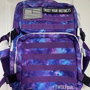 Wolfpack 35L BACKPACK ICE LIMITED EDITION W/CUP HOLDERS